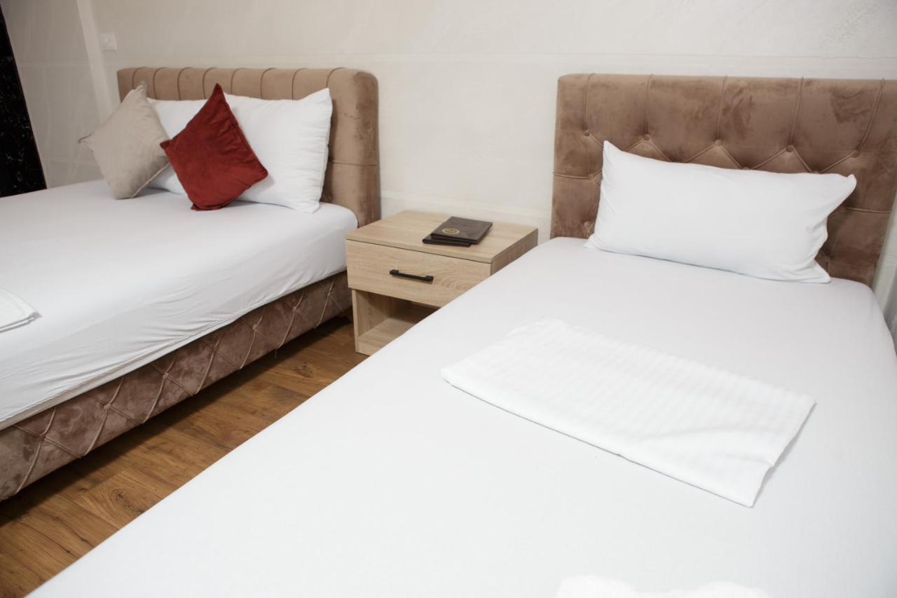 B H B Apartmani Novi Pazar Exteriör bild