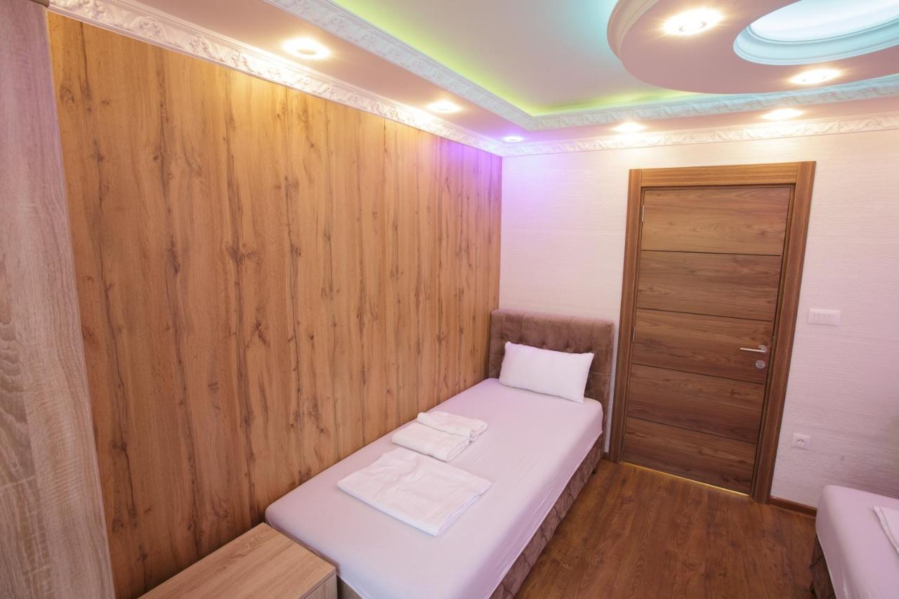 B H B Apartmani Novi Pazar Exteriör bild