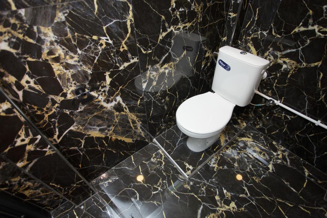 B H B Apartmani Novi Pazar Exteriör bild